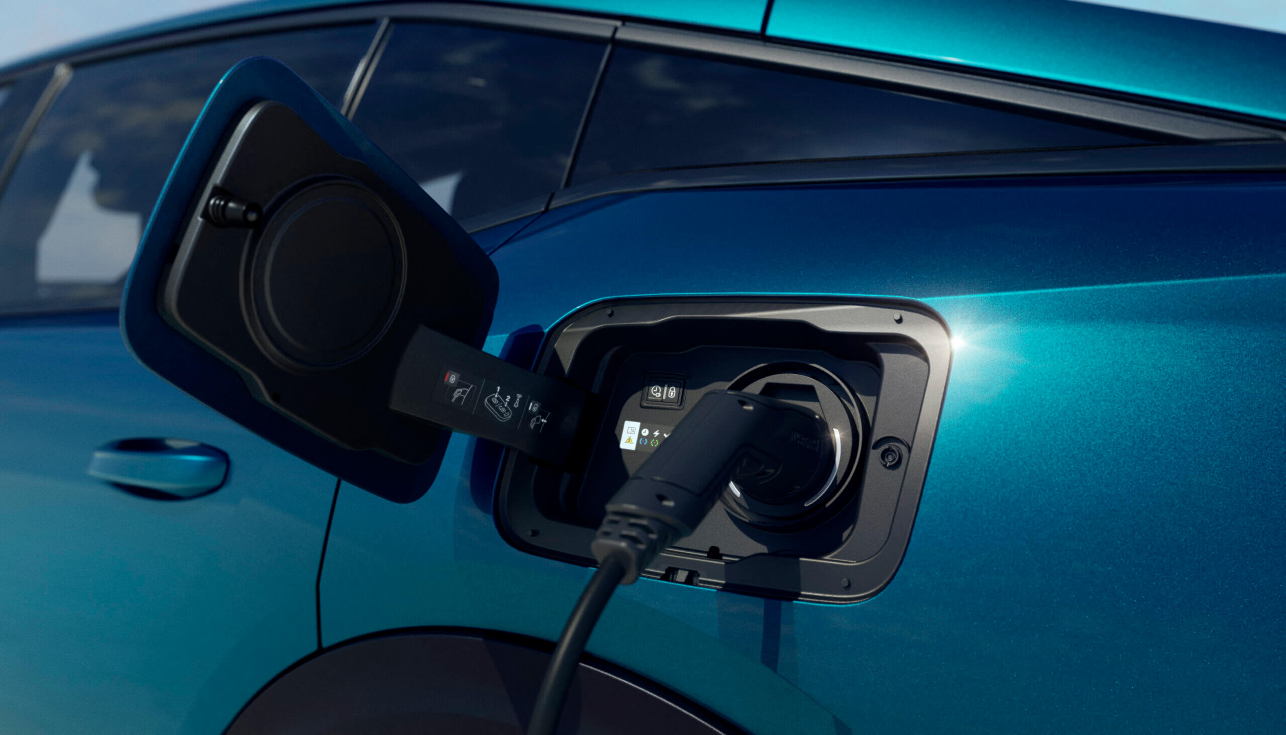 Peugeot 408 recharge