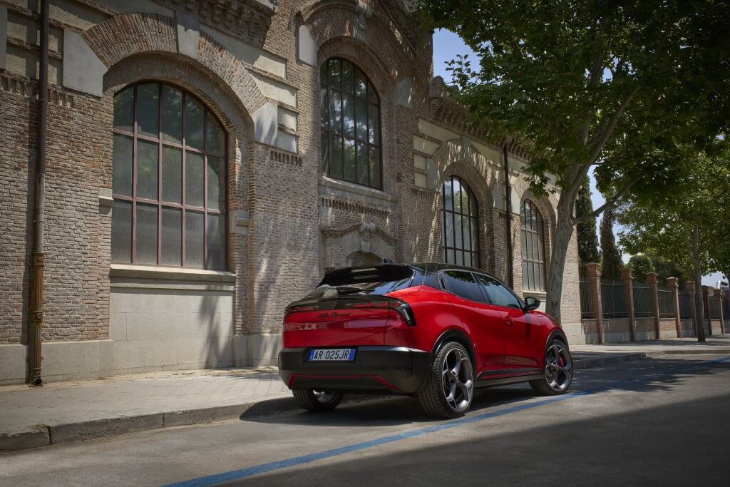 Alfa Romeo Junior vue arrière