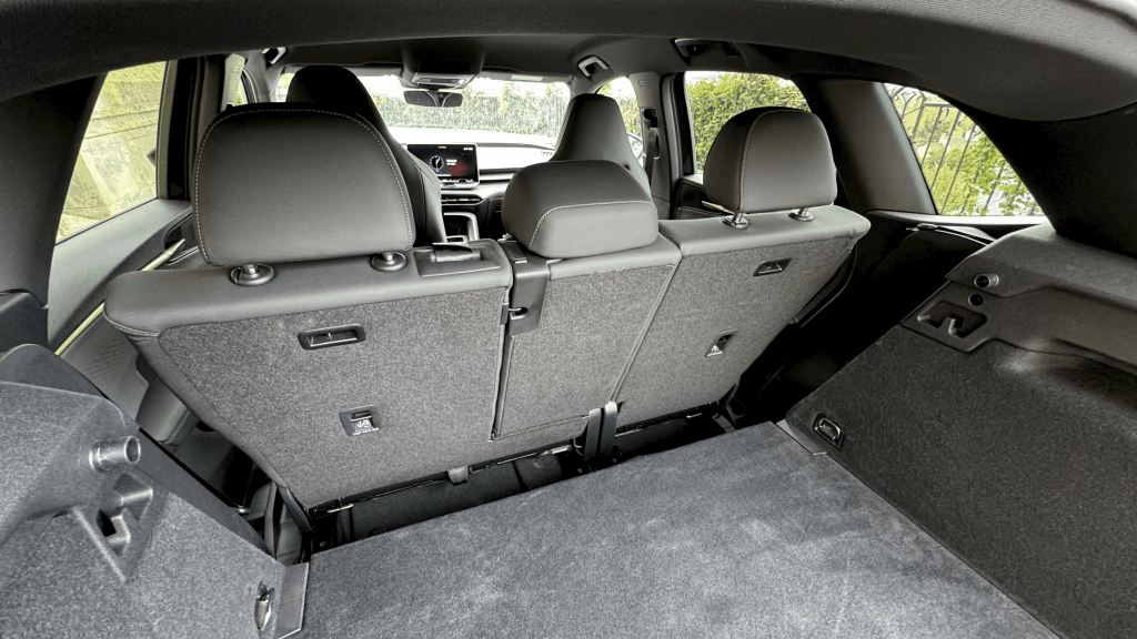 Banquette coulissante Cupra Terramar