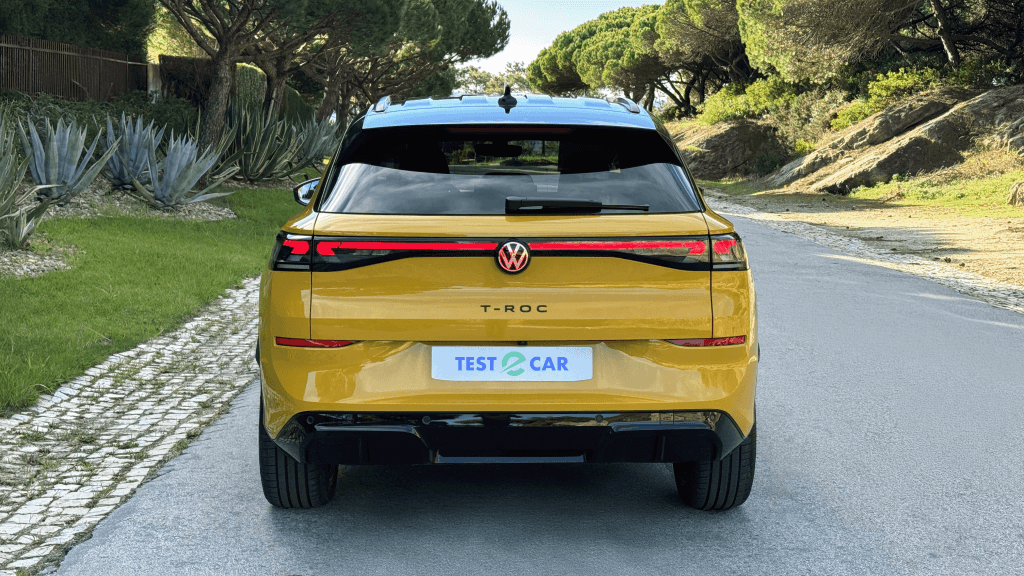 Volkswagen T-Roc face arrière
