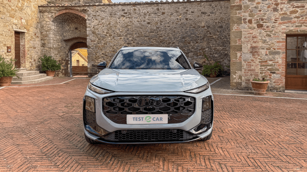 La face avant du nouveau Q3