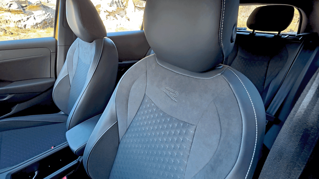 Sièges avant de la version R-Line