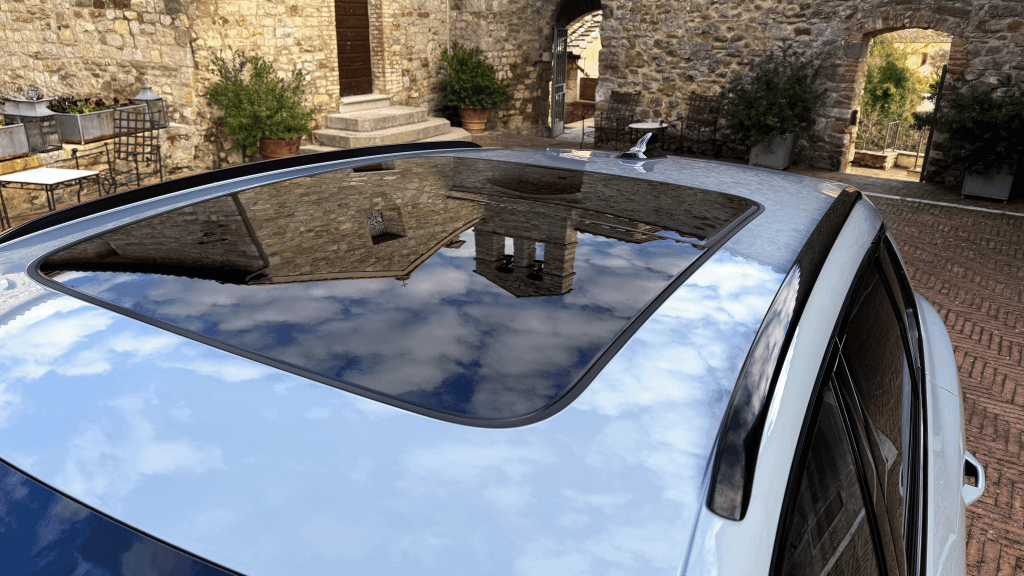 Toit panoramique du nouveau Q3 e-hybrid