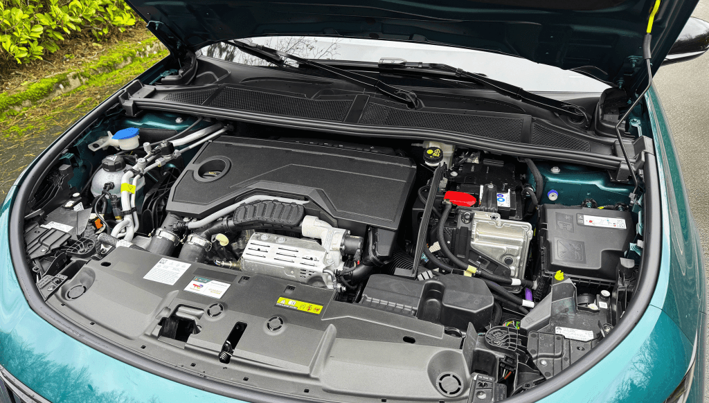 Motorisation hybrid 145 