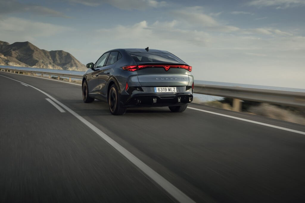 Cupra Tavascan conduite dynamique