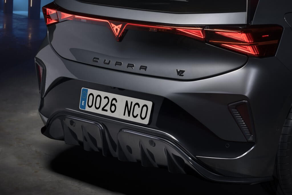 Cupra Born bandeau arrière