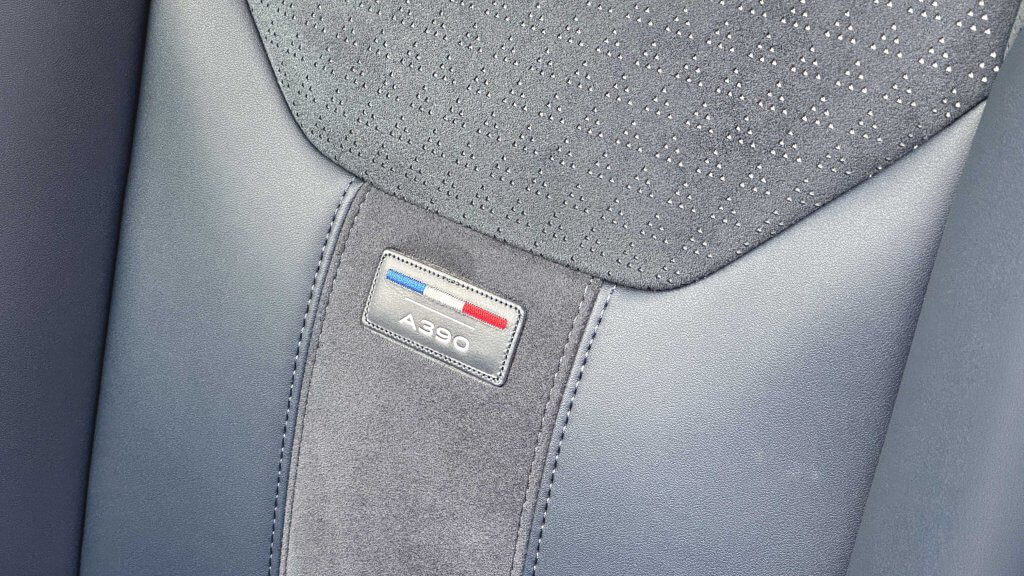 Détail des sièges avant