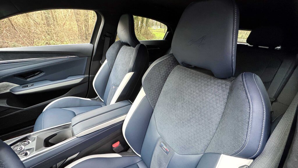 Sièges avant Alpine A390