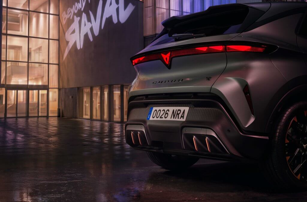 Cupra Raval bandeau lumineux 