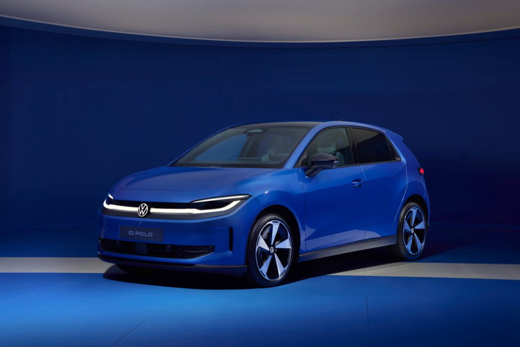 Nouvelle ID. Polo de face