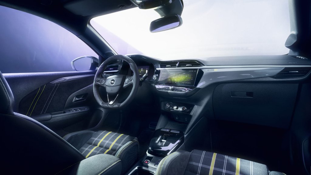 Planche de bord nouvelle Opel Corsa GSE