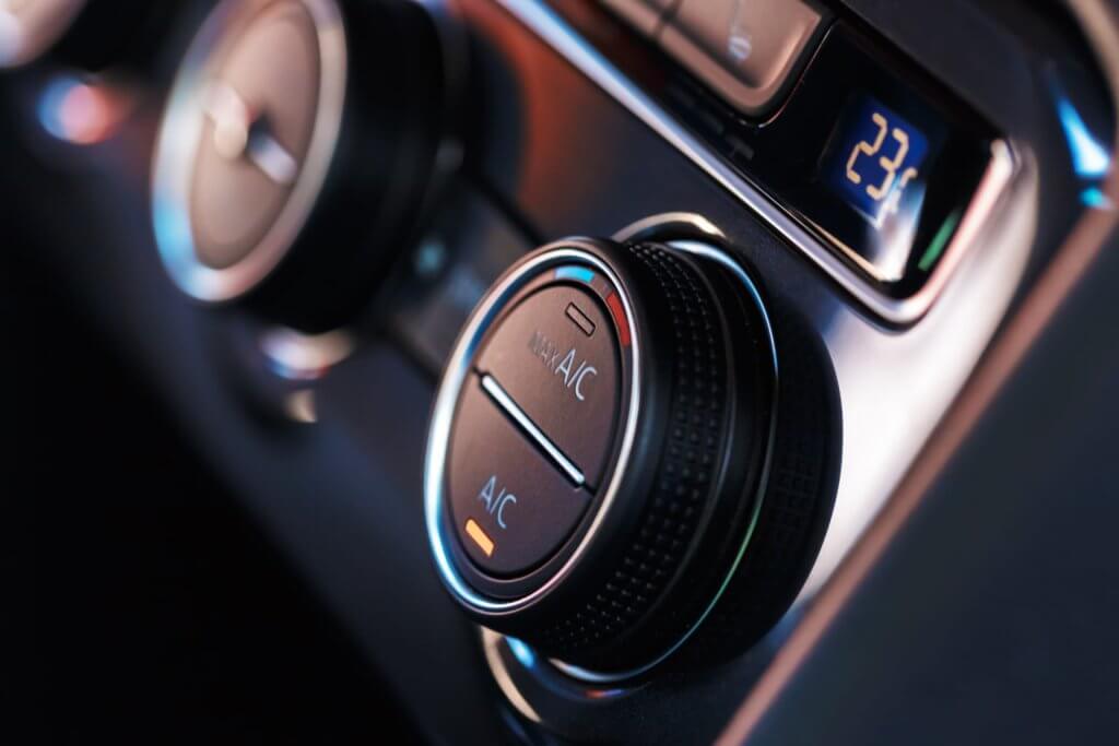 Commande climatisation voiture