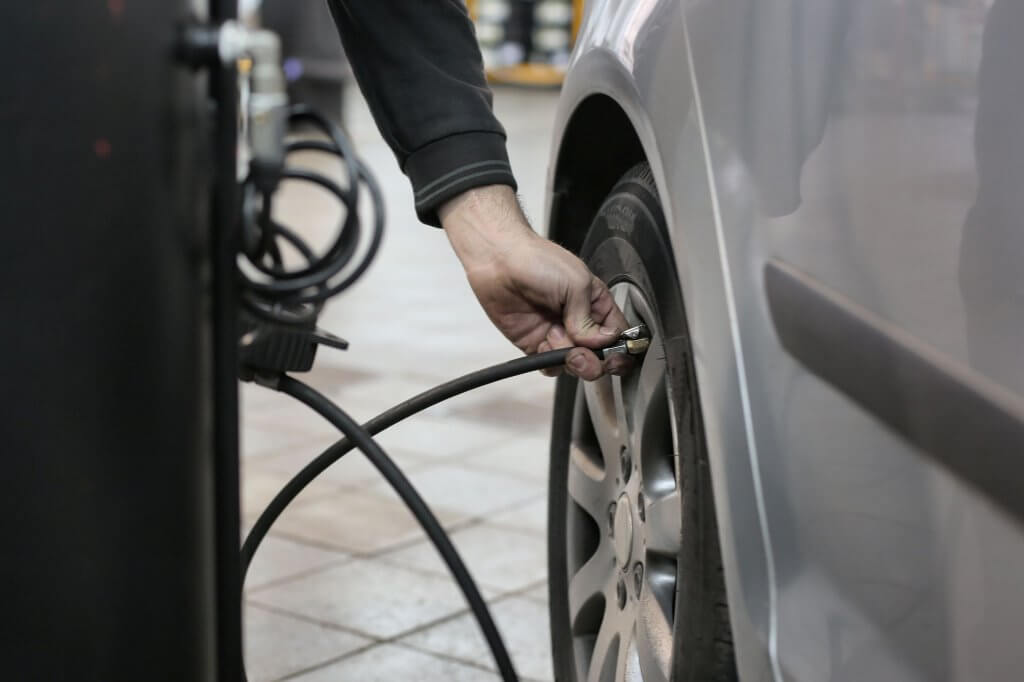 Gonflage pneumatique voiture