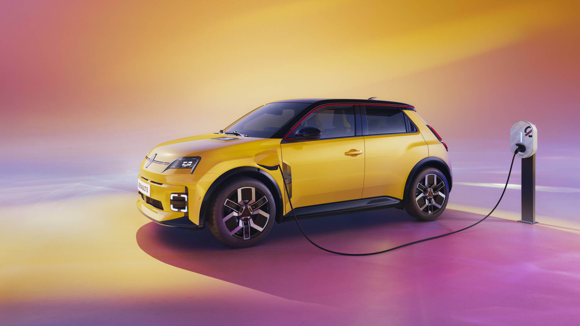 Renault 5 E-Tech en charge