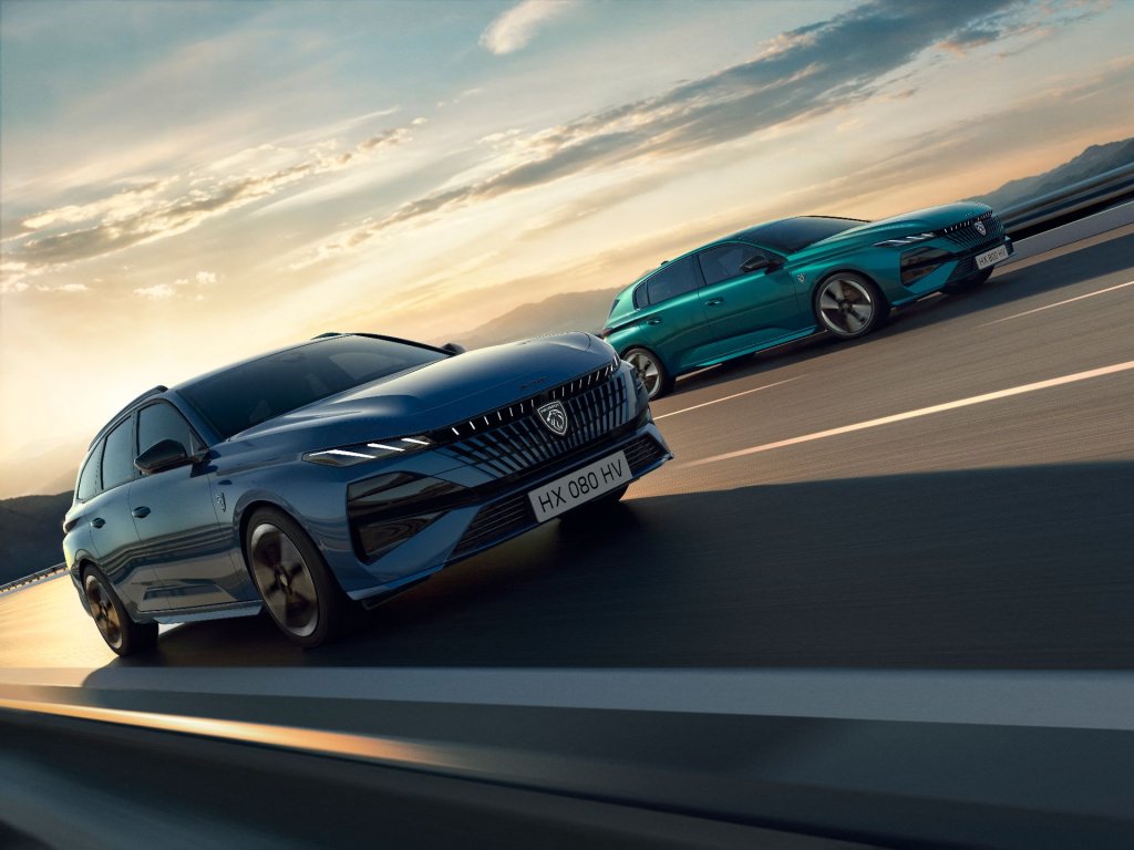 Peugeot e308 et e308 sw en roulage