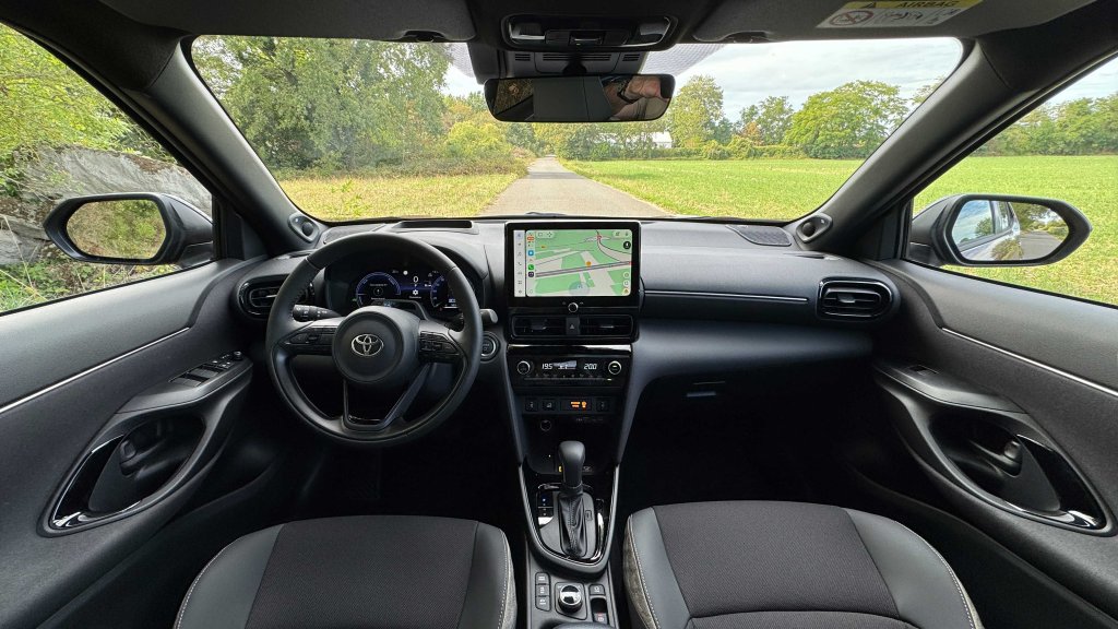 Espace avant Toyota Yaris Cross